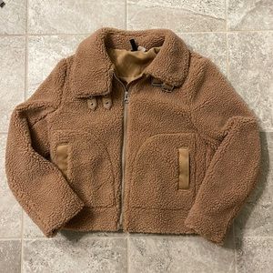 NWOT Sherpa Zip Up H&M